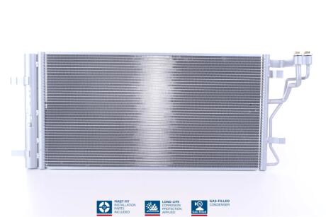 Радіатор кондиціонера NISSENS 940831
