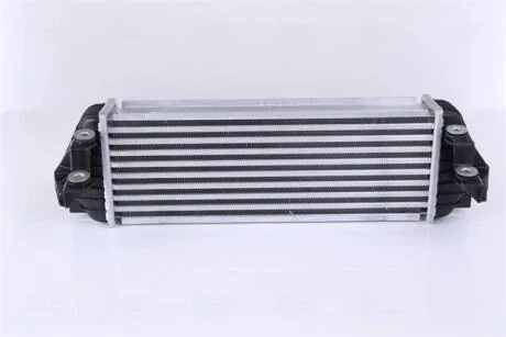 Радіатор наддуву NISSENS 96435