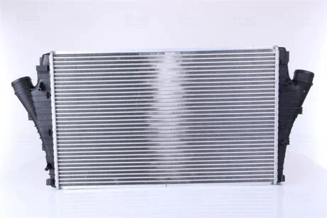 Радіатор наддуву NISSENS 96647