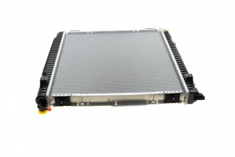 Радіатор охолодження двигуна (Nissens) NRF 59323