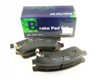 Колодка гальмівна задня Епіка (PartsMall) PARTS MALL 96475028
