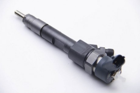 Форсунка топливная Trafic,LAGUNA 01- mot. 1.9 Dci RENAULT 166000262R