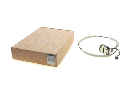 Замок двери RENAULT 825020011R