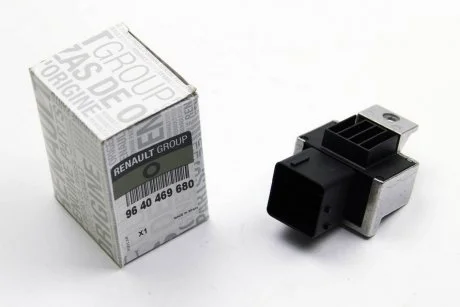 Реле свечей накала Renault 1.5/2.2DCI 6+1 RENAULT 9640469680