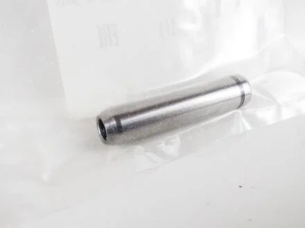 Втулка направляюча клапана ГБЦ оригінальна Subaru SUBARU 13213AA140