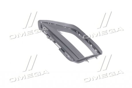 Решiтка бампера пра. VW JETTA VI 18- TEMPEST 051 4786 912