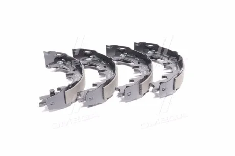 Колодка гальм. барабан. TOYOTA AVENSIS 1.6-2.0 97-03, CAMRY 96-01 задн. (вир-во) TRW GS8714