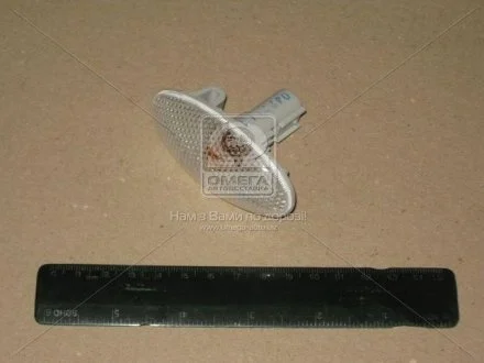 Повторювач повороту Suzuki Swift (05-), SX-4 (06-)  TYC 18-A303-00-2B