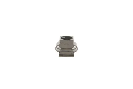 Фиксатор обшивки Audi A4 A6 Skoda Superb  VAG 4A0805163