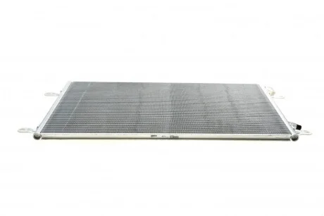 Конденсор кондиціонера A6 ALL 04-11 Valeo 814004