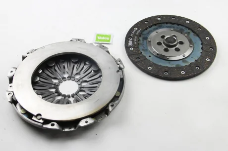 Комплект зчеплення (вир-во) Valeo 828556