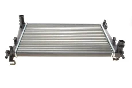 Радіатор охолодження двигуна FIESTA5/FUSION 14/6 MT 02  Van Wezel 18002325