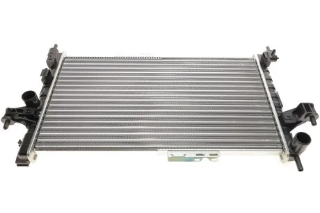 Радіатор CORSAC 13/7CDTi MT/AT 03-  Van Wezel 37002380