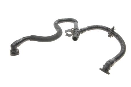 Патрубок вентиляції 3,0л VW Touareg (10 -) / Audi A6 (08-11,12 -), Q5 (12 -), Q7 (10-15) VIKA 11031817801