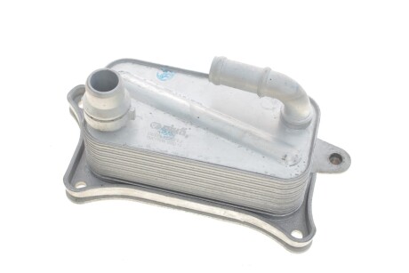 Радиатор масляный Audi A4 (08-15), A6 (14-),Q7 (15-) 3,0L VIKA 11171699101