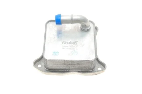 Радіатор масла Audi A4 (13-15), A6 (11-18) VIKA 11171700401