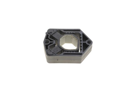 Кронштейн радиатора верхний Skoda Octavia (04-13) VIKA 11210994101