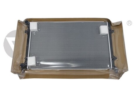 Радиатор Skoda Octavia (04-08)/VW Caddy (04-16),Golf (04-14),Jetta (06-18)/Seat Altea (04-15),Leon (06-13),Toledo (05-09) VIKA 11211816301