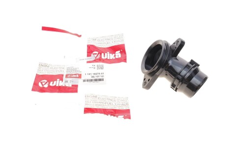 Патрубок Skoda Octavia (04-13)/VW Jetta (06-14),Passat (09-15),Tiguan (08-18),T5 (12-16)/Audi A4 (08-15),A6 (11-14),Q5 (09-17) VIKA 11211827501