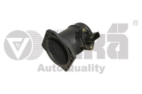 Датчик массового расхода воздуха ДМРВ VW Passat (97-00)/Audi A4 (99-01),A6 (98-01) VIKA 11330367301