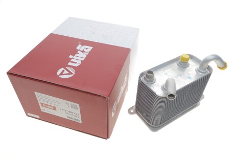 Радиатор масляный КПП VW T5 (03-10) VIKA 13171597101