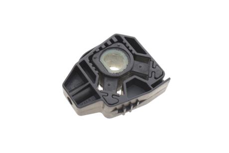 Подушка крепления радиатора верхняя VW Golf (96-03)/Audi A3 (97-03),TT (99-06)/Seat Leon (00-01),Toledo (99-01) VIKA 18060259101