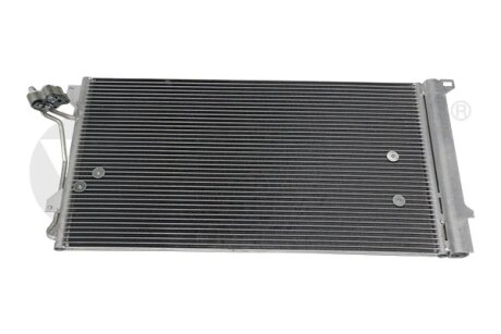 Фото радіатор кондиціонера VW Touareg (03-10) VIKA 28200356701 Радіатор кондиціонера VW Touareg (03-10) VIKA 28200356701