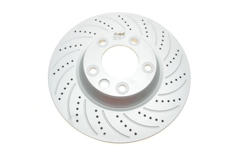 Диск тормозной передний правый VW Touareg (03-10)/Audi Q7 (07-15) VIKA 66151716901