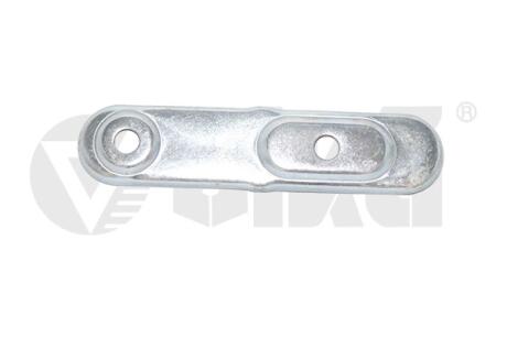 Кронштейн бампера переднего Skoda Octavia (97-11) VIKA 88070033101