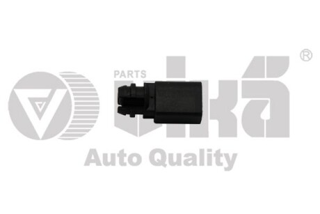 Датчик температуры Skoda Fabia (15-), Octavia (13-18)/VW Golf (13-17)/Audi A4 0(8-16)/Seat Leon (13-17) VIKA 88201765301