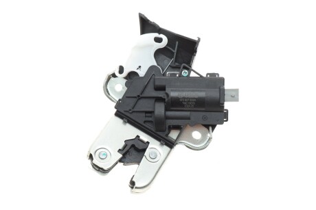 Замок багажника VW Passat (05-10),Jetta (05-10)/Audi A4 (04-15),A6 (04-11) VIKA 88271793101