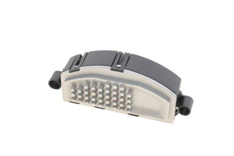 Резистор вентилятора отопителя Audi A3/Skoda Octavia (12-) VIKA 89071698401